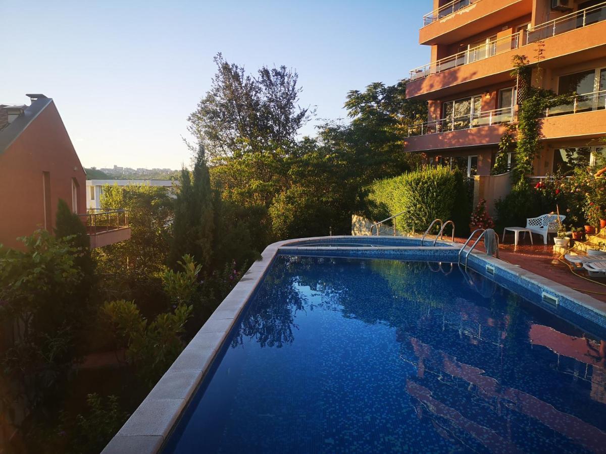 Apartmán Complex Karia III Kavarna Exteriér fotografie