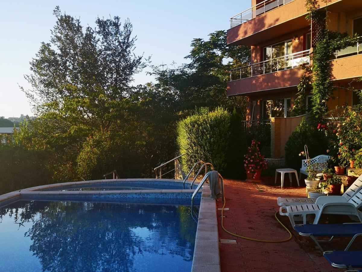 Apartmán Complex Karia III Kavarna Exteriér fotografie