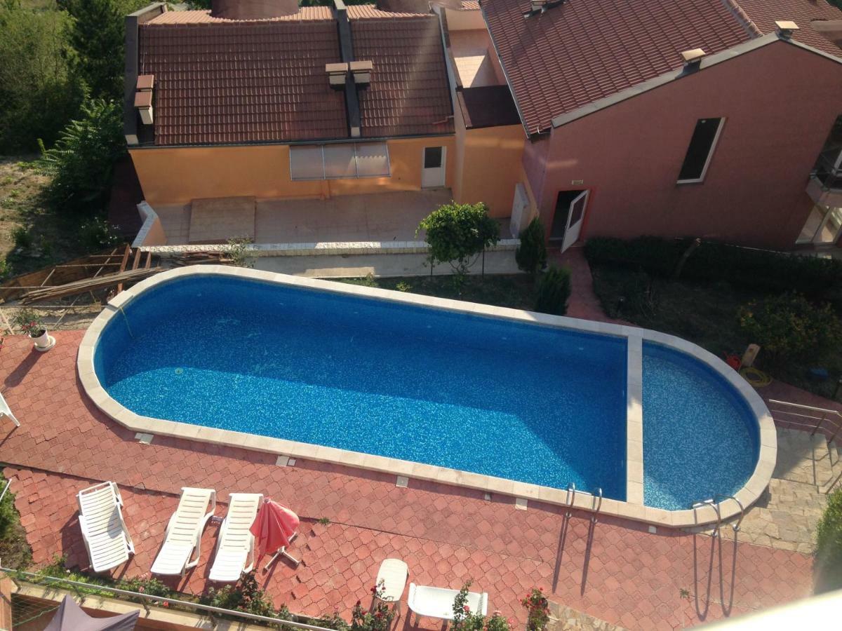 Apartmán Complex Karia III Kavarna Exteriér fotografie