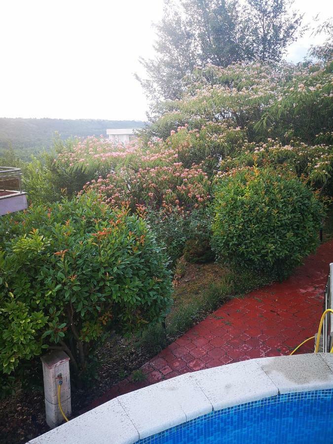 Apartmán Complex Karia III Kavarna Exteriér fotografie
